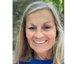 Amanda Tunstall's Instagram, Twitter & Facebook