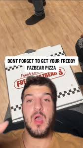 GIMME THAT PIZZA 🍕 #fnaf #movie #freddyfazbear #pizza #regal