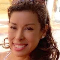 Alyssa Folsom's Instagram, Twitter & Facebook