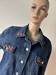 Maggie Sweet Blue Denim Jean Jacket Red Rose Floral Embroidered Stretch  Cotton M