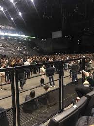 Accorhotels arena originally known as palais omnisports de parisbercy and formerly bercy arena is an indoor sports arena and concert hall located on boulev. Accorhotels Arena Section Carre Or