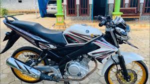 Dan dapat menjadi inspirasi temen temen semua. Modifikasi V Ixion Velg Jari Jari Simpel Keren Punya Youtube