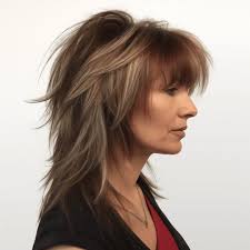 These 85 Medium-Length Haircuts Are The Secret To Taming Your Luscious  Thick Hair