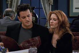 Believe it or not, matthew wrote the paper and faxed it to her. Matthew Perry Wrote A Paper On Quantum Physics To Convince Julia Roberts To Star In Friends