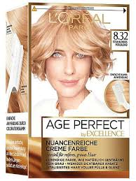 Eine haare einer frau mit langen strähnchen, strähnchen blond färben anleitung, strähnchen selber machen. L Oreal Nr 8 32 Strahlendes Perlblond Haarfarbe Strahnen Selber Machen Strahnchen Selber Farben Strahnchen Selber Machen