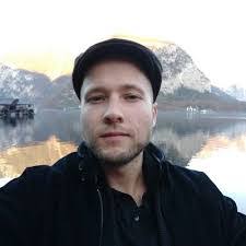 Robert Zelenka's Instagram, Twitter & Facebook