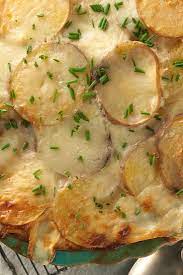 These Are Scalloped Potatoes Not Au Gratin No Cheese In Scalloped Potatoes Get It Right People Scalloped Potato Recipes Recipes Scalloped Potatoes