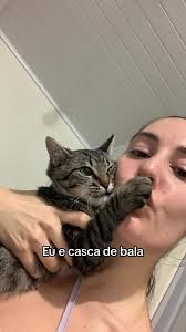 Bia Daniel (@bia.daniell)