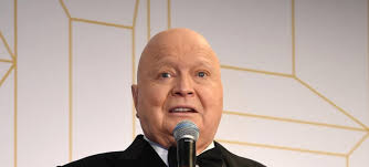 Huey was very disapointed that you defiled his page. Tv Legend Bert Newton Has Leg Amputated