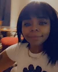 Shantel Smallwood's Instagram, Twitter & Facebook