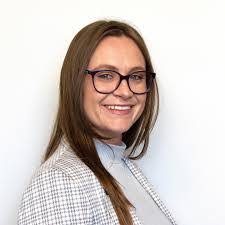 Morgan Swan's Instagram, Twitter & Facebook