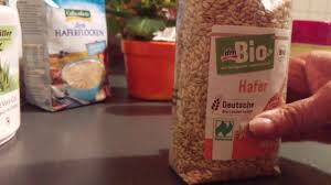 اسرع خلطة بمفعول الكولاجين لشد البشره وازالة التجاعيد العنيدة بعد سن الاربعين Youtube Food Oatmeal Breakfast
