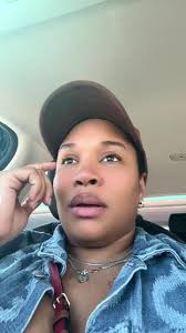 What them golds mean? #goldteeth #relatable #fyp