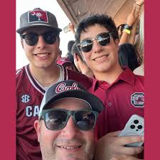 Does anyone have a ticket to the Vail show?