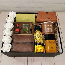 باکس هدیه ولنتاین مردانه کد V706 | هدیشا