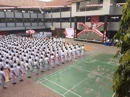 Sedang diadakan latihan intensif untuk pasukan pengibar bendera sekolah.terdiri dari 19 orang yang terdiri dari 9 orang putri dan 10 orang putra.mereka sangat semangat untuk latihan agar mendapatkan hasil yang terbaik walaupun salah satu teman. Menumbuhkan Rasa Cinta Tanah Air Smk Di Bekasi Rayakan Hut Ri Ke 74 Swara Siswa