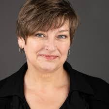 Amanda Stith's Instagram, Twitter & Facebook