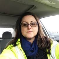 Leah Hatch's Instagram, Twitter & Facebook