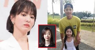 This is her first one since her hit show descendants of the sun aired its final episode last week. Song Hye Kyo S Remarkable Action After Rumors Of Song Joong Ki Dating A Female Lawyer Lovekpop95
