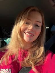 And just like that I'm back home for Christmas 🎄💚 What a time we had in  The States last weekend! Check out my shows this weekend in my home of  Newmarket Co.