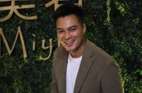 Pamer cincin lulu tobing dikabarkan akan menikah lagi dengan cucu raja kapal hot issue. Nagita Dan Paula Hamil Bareng Komentar Baim Wong Bikin Kesal Matamata Com