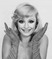 Auri (@Jade_Bullock2)