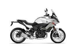 The point of the the f900xr shares the gs's ability to feel weightless as soon as you pull away, but is. Gebrauchte Und Neue Bmw F 900 Xr Motorrader Kaufen