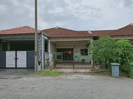 Farklı yönlere doğru yerleşen pek çok kas dokusu üst üste gelerek rahmi sarar. Rumah Sewa 3 Bilik Di Tmn Pandan Damai Baru Bypass Kuantan Property Rentals On Carousell