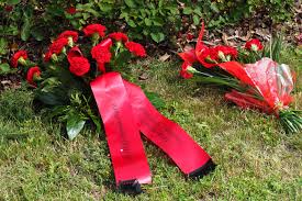Lidice steht in der tschechischen republik wie kaum ein anderer ort für die gräueltaten der nationalsozialisten. Gemeinsam Gegen Faschismus Von Gestern Und Heute Gedenken An Das Massaker Von Lidice Die Linke Landesverband Brandenburg