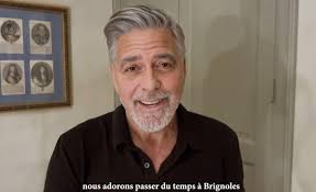 Nous adorons passer du temps dans le Var » : les vœux surprise de George  Clooney pour Brignoles