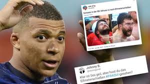 Potm kylian mbappé is a rich man's sbc. Kylian Mbappe Auch Auf Dem Cover Von Fifa 22 Stern De