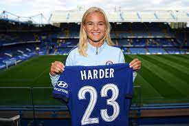 Former chelsea women goalkeeper hedvig lindahl has today announced she has joined german team vfl wolfsburg. Chelsea Fcw Vs Vfl Wolfsburg Women S Champions League Preview Team News How To Watch We Ain T Got No History