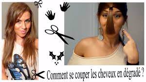 Le carré long dégradé a aussi le pouvoir de métamorphoser les cheveux fins en une crinière sauvage et carrément indomptable. Comment Se Couper Les Cheveux En Degrade Seule Astuce Coiffure Youtube