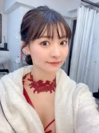 HMN-355 女优排行赢过三上！国民美少女「东条夏」移籍大尺度片商！-优优日报