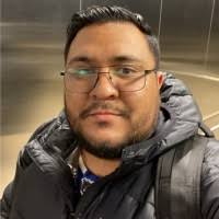 3800+ perfiles de «Encinas»