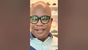 30 Years of Style Wisdom in One Video