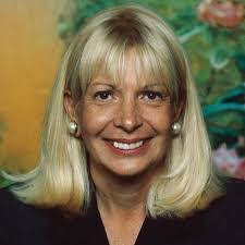 Denise Barnhill's Instagram, Twitter & Facebook