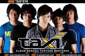 Sempat vakum dari industri musik, grup band taxi akhirnya kembali pada mei 2017 dengan nama taxi reborn. Chord Gitar Kunci Dasar Dan Lirik Lagu Hujan Kemarin Dari Taxi Band Sonora Id