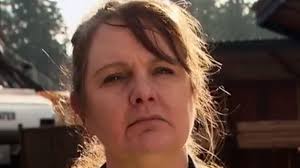 Sarah Fleming's Instagram, Twitter & Facebook