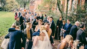 Vox 4 hochzeiten und eine traumreise mit gruppe blitz. Hochzeit Noch Nie Gaben Paare So Viel Geld Dafur Aus Wie Heute Stern De