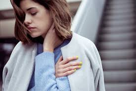 Staffel von germany's next topmodel auf dem dritten platz. Marie Nasemann Fair Fashion Look Mit Blauem Strickpullover