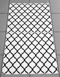 Denn der duschvorleger hält nicht nur die füße nach dem duschen angenehm warm, dank einer rutschfesten unterseite sorgt er auch für einen sicheren stand. Alim Home Haushaltswaren Geschenkartikel Badezimmer Teppich