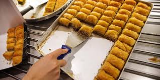 De ramadan vind plaats voor het suikerfeest. Ondernemers Spelen Meer In Op Het Suikerfeest Nu Het Laatste Nieuws Het Eerst Op Nu Nl