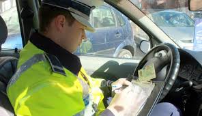 Stai liniștit, aici ai procedura completă și toate actele necesare pentru preschimbarea permisului auto. Cand IÈi Poate Anula PoliÈia RutierÄ Permisul De Conducere Cuget Liber