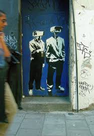 The Government Of Oceania Is Constantly Watching Us Whether It S A Telescreen A Hidden Microphone Or Some Other Form Of Surveillance They Ve Always Citaten
