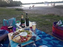 After spending 38 hours on research and considering 60 models, we've found that stansport 615 picnic table and umbrella combo pack, green is the best portable picnic table with score 8.5/10 for most patio furniture & accessories. Square Blue Bay Portable Beach Table Summer Picnic Tables
