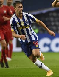 Latest on fc porto midfielder fabio vieira including news, stats, videos, highlights and more on espn. Porto Midfielder Fabio Vieira Interesting Arsenal Football Addict