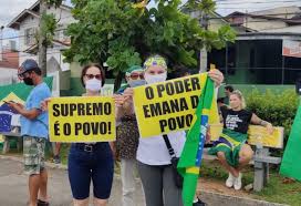 Intervenção militar com bolsonaro no poder e presidente bolsonaro acione as forças armadas (ffaa). Domingo E Marcado Por Manifestacoes Contra Stf E Lockdown Em Sc