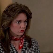 Kari Herrera (@Kari_hrrb)