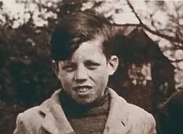 For those that don't know yet. Dad (Robert Hatt) passed away Sunday 30th.  Funeral will be Graveside at Robinvale Cemetery, Tuesday 8th April at 1pm.  Menrob